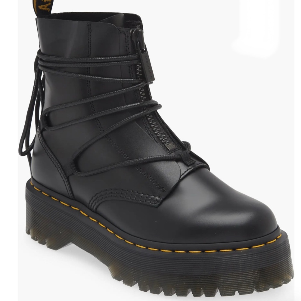 Dr. Martens Jarrick II Platform Boot Size 8